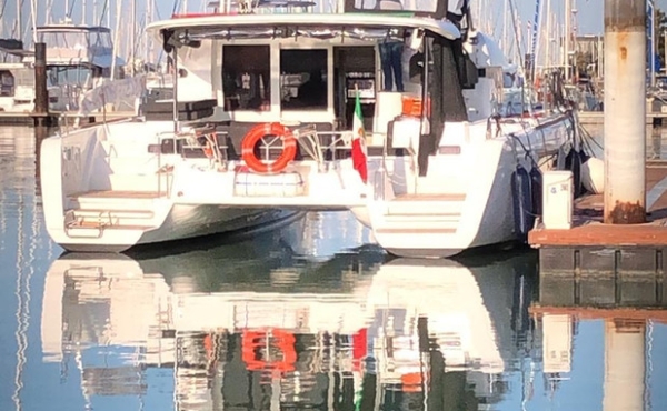 3_back_of_lagoon_40_samana Luxury Property for Sale | Exclusive Villas & Estates | 1UK  Meta Description (&le;160 chars): - Luxury Property to Let | Premium Villas & Residences | 1UK